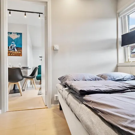 Luxury In Charming Area *